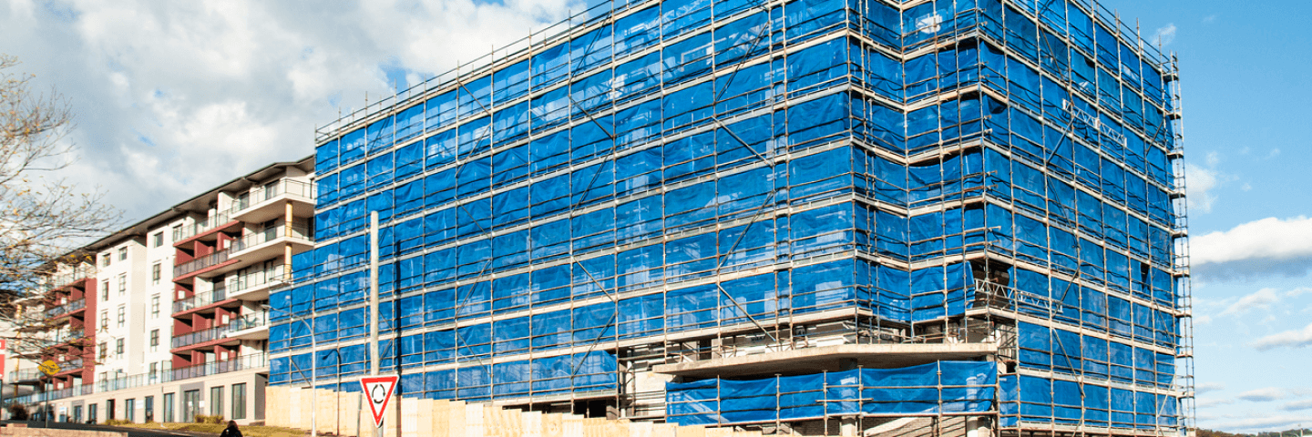 Scaffolding Australia crew working on a multi-level scaffolding structure